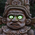 Mayastandbeeld Avonturenpark Hellendoorn